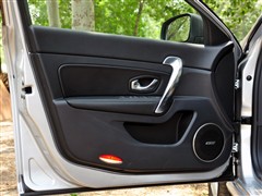 2011款 2.5L 旗舰导航版