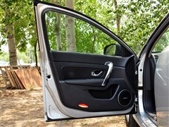 2011款 2.5L 旗舰导航版