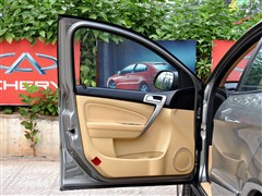2010款 改款三厢 1.6L 手动进取型