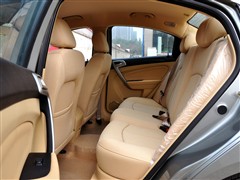 2010款 改款三厢 1.6L 手动进取型