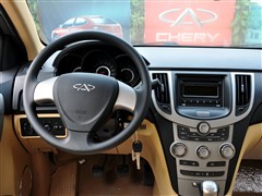 2010款 改款三厢 1.6L 手动进取型