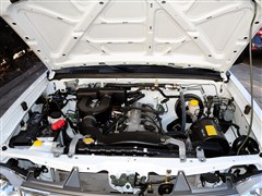 2013款 2.4L汽油两驱高级型