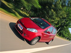 2011款 1.0L 手动传奇版