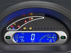 2012款 1.0L 手动数智导航版