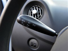 2012款 1.5L 手动豪华型