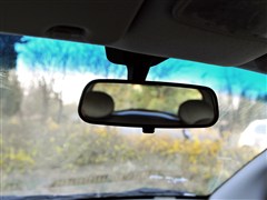 2012款 1.5L 手动豪华型