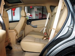 2012款 精英版 改款 1.6L 手动豪华型DVVT