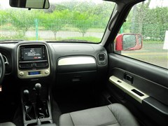 2013款 2.4L 四驱豪华纪念版 国IV