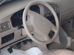 2006款 1.6L 标准型