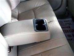 2007款 2.0L 自动豪华型