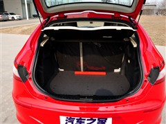 2009款 两厢 1.6L 手动标准型