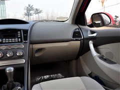 2009款 两厢 1.6L 手动标准型