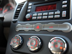 2009款 两厢 1.6L 手动精英型