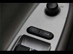 2009款 经典版 1.6L 手动豪华型