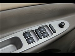 2009款 经典版 1.6L 手动豪华型