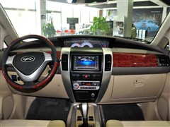 2009款 2.0L 自动豪华型
