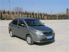 2010款 1.0L 手动舒适型