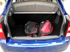 2010款 1.0L 手动舒适型