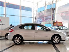 2010款 两厢 1.6L 手动进取型