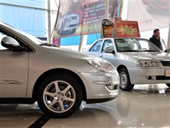 2010款 两厢 1.6L 手动进取型