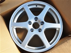 2010款 两厢 1.8L 手动尊贵型