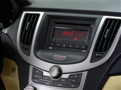 2010款 改款三厢 1.8L 自动尊贵型