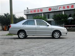 2010款 1.5L 手动舒适型