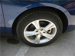 2010款 改款两厢 1.6L 手动尊贵型