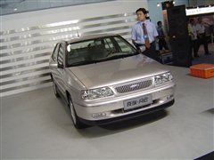 2005款 1.6L 标准型