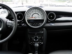 2011款 1.6L COOPER CABRIO