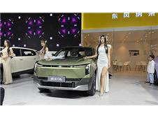 东风纳米06闪耀2025湖南车展，预售开启引关注