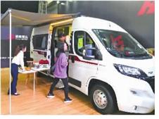 2019湖南车展掀起房车热 派立特、奔驰、GMC等房车吸睛
