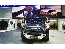 捷豹路虎携全新路虎卫士130等车型亮相2023湖南车展