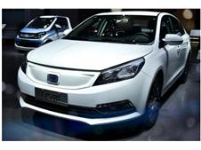 外观配置全线升级   众泰EZ500惊艳上海车展 