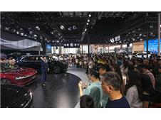 六天卖车两万余辆！2025湖南车展销售额破50亿创佳绩