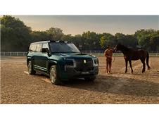 仰望U9X量产高定与U8L鼎藏版北京车展全球首秀