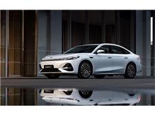 再创新高！吉利汽车上半年累销1409180辆